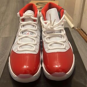 AIR JORDAN 11 “CHERRY” SIZE 11